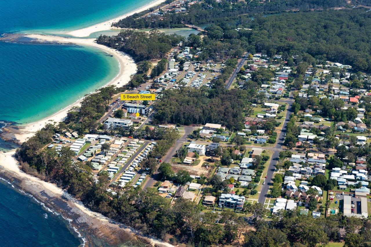 Husky 56 Beachfront Villa'S - Great Location On The Beach Huskisson Buitenkant foto