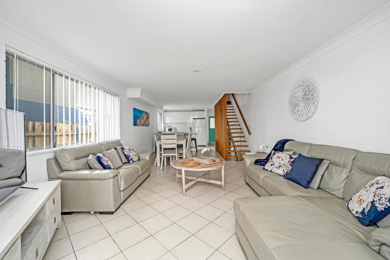 Husky 56 Beachfront Villa'S - Great Location On The Beach Huskisson Buitenkant foto