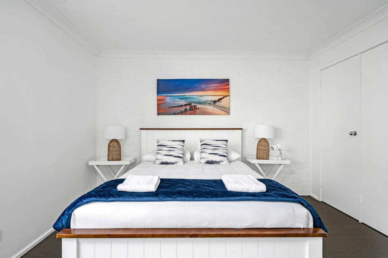 Husky 56 Beachfront Villa'S - Great Location On The Beach Huskisson Buitenkant foto