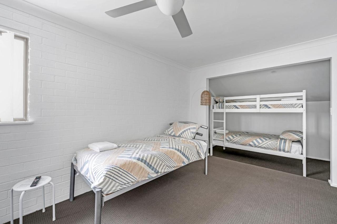 Husky 56 Beachfront Villa'S - Great Location On The Beach Huskisson Buitenkant foto