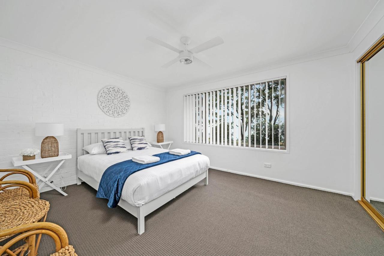 Husky 56 Beachfront Villa'S - Great Location On The Beach Huskisson Buitenkant foto